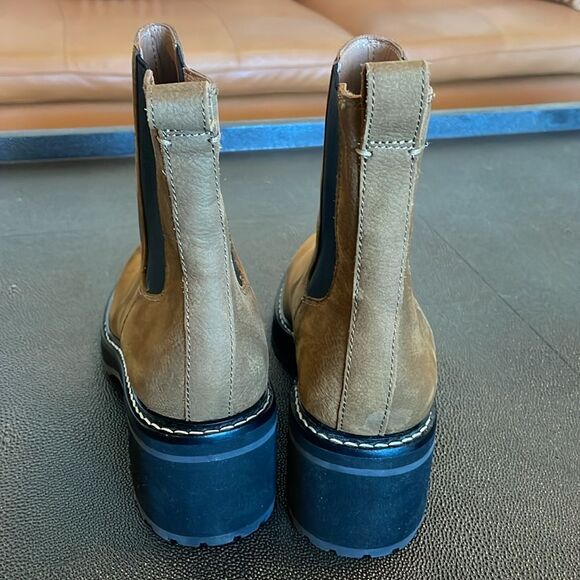 Madewell Carina Chelsea Lug boots burled wood color size 7.5 - Picture 6 of 10